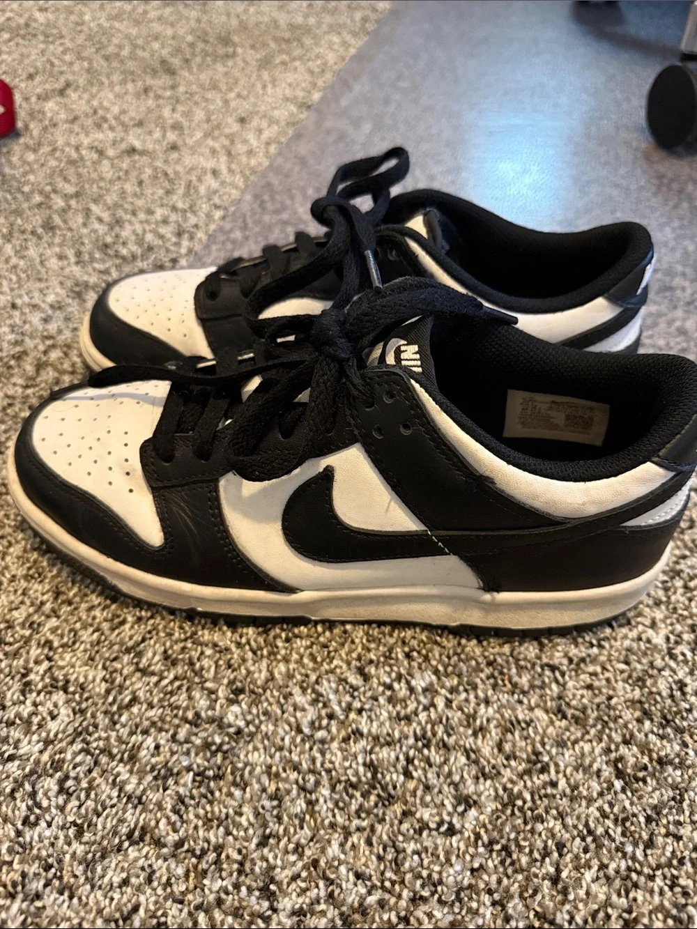 Nike Dunks Panda Big Kids 6.5 Black and White Low-Top Sneakers